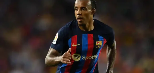 برشلونة يكشف تفاصيل إصابة كوندي رسميًا