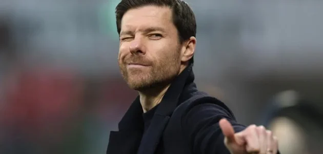 تشابي ألونسو يحدد ثلاثة أسماء لقلب دفاع ريال مدريد