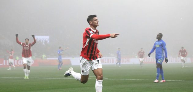ميلان يحدد سعر موراتا وسط اهتمام كومو