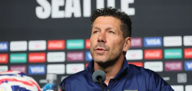 تقرير: أتلتيكو مدريد يرفض التعاقد مع نجم أرسنال في فترة الانتقالات الصيفية