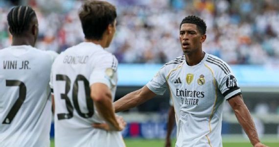بيلينجهام يُبدي إعجابه بالأفكار المذهلة التي يقدمها ألونسو لريال مدريد