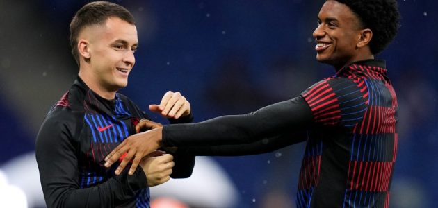 أرسنال يجهز عرضاً بقيمة 40 مليون يورو لضم لاعب وسط برشلونة