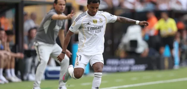 ريال مدريد لن يتعاقد مع بديل إذا رحل نجمه مقابل 90 مليون يورو هذا الصيف